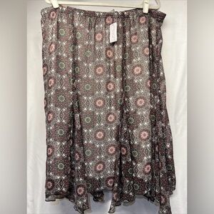 CJ Banks A-line Midi Skirt Size 1X Abstract Floral Elastic Waist Black Red